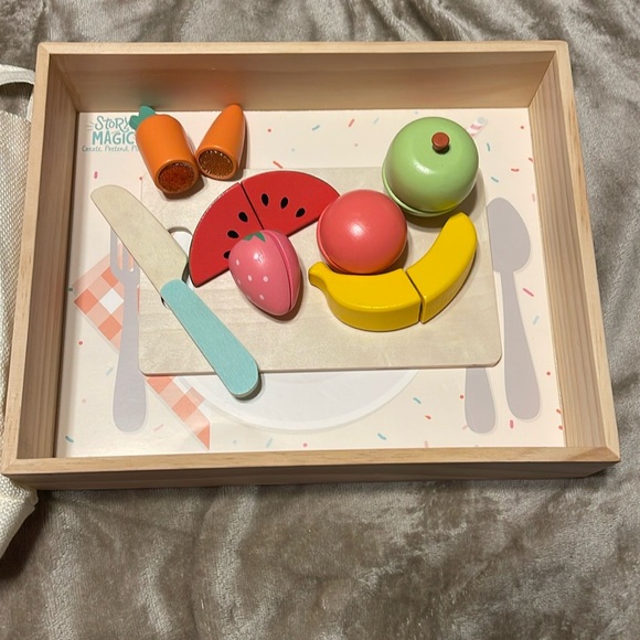 Wooden fruit cutting set - Picture 4 of 4